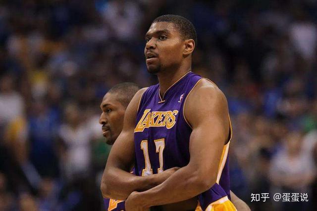 巴萨官方：费兰-托雷斯参加部分合练