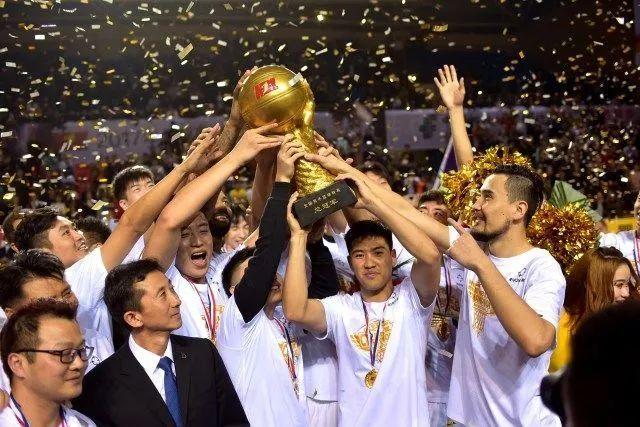 CBA一周综述：上海、广厦锁定常规赛前两名